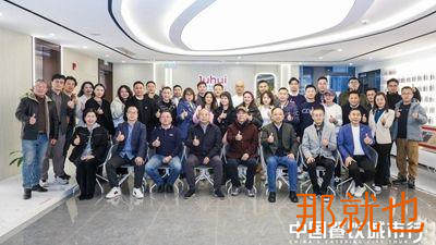 2025餐饮业3大关键词：回归一线、本质、创新